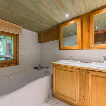 Apartment Le Cristal - Mont Blanc 13 - Happy