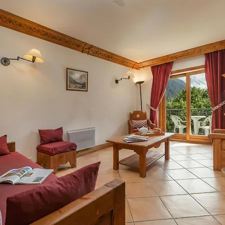 Le Cristal Mb13 Mountain View, Pool, Parking & Free Wifi - Happy Апартаменты